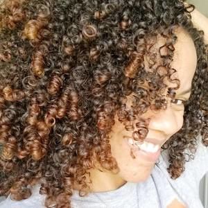 Meet your Posher, Abby